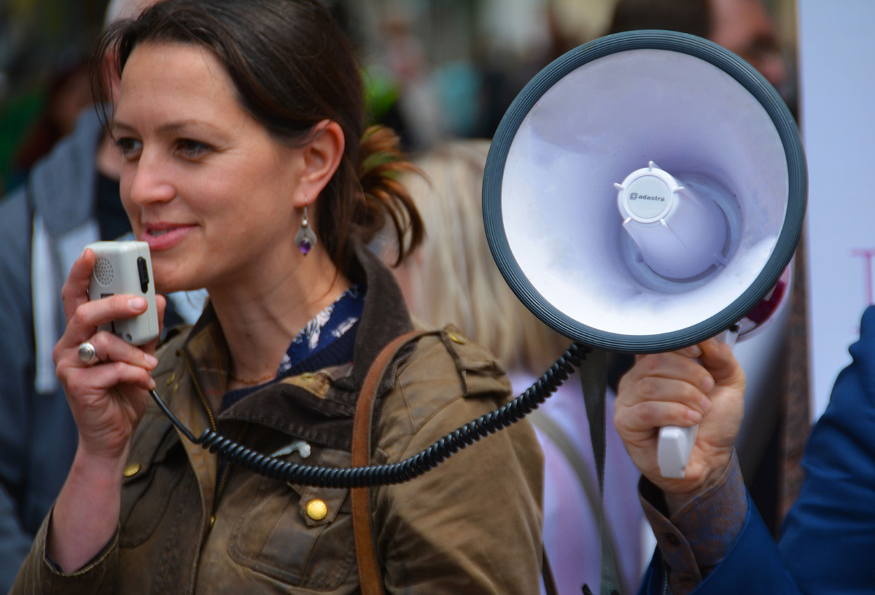 Read more about the article How Democratic Institutions Survive In Volatile Political Environments